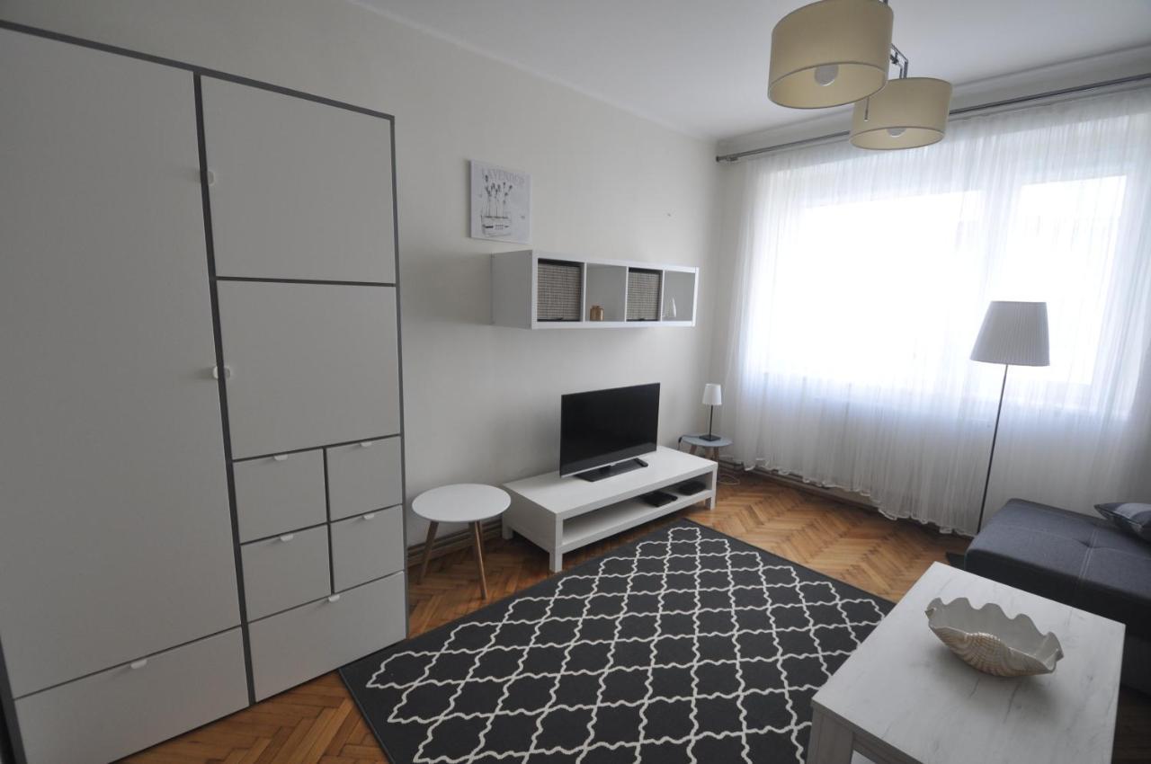 Avis Apartments - City Gdynia 33 Extérieur photo